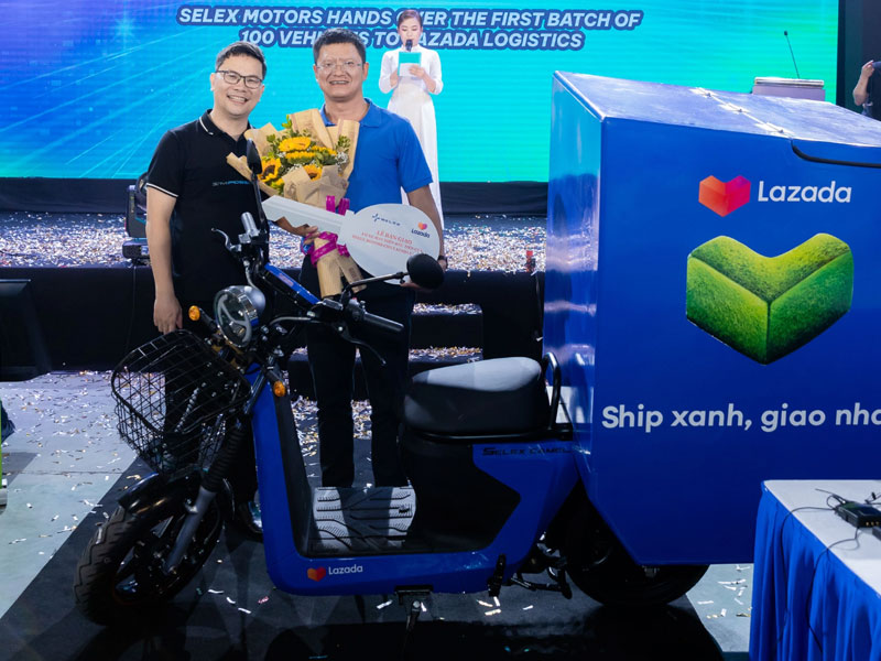 100 xe máy điện đã được Lazada Logistics đưa vào hoạt động giao hàng tại Việt Nam