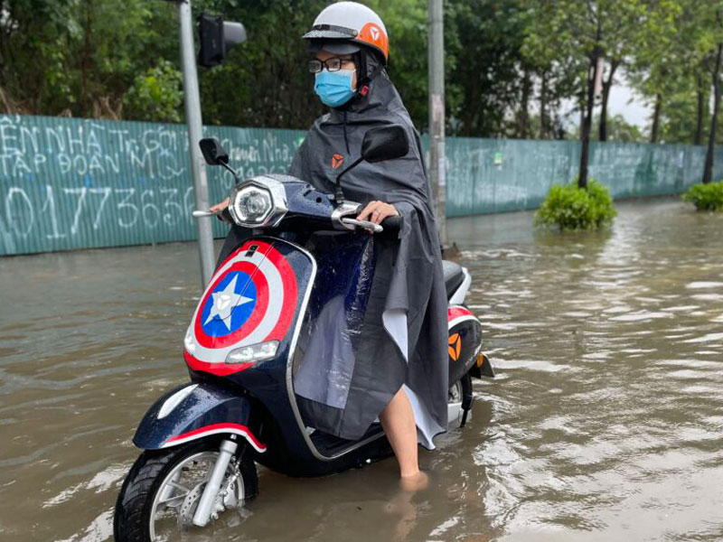 Điểm qua những giá trị của xe điện trong những ngày mưa ngập lụt