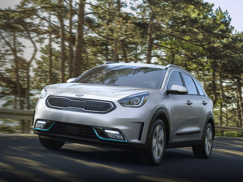 Kia Niro chính thức gia nhập làng xe chạy điện