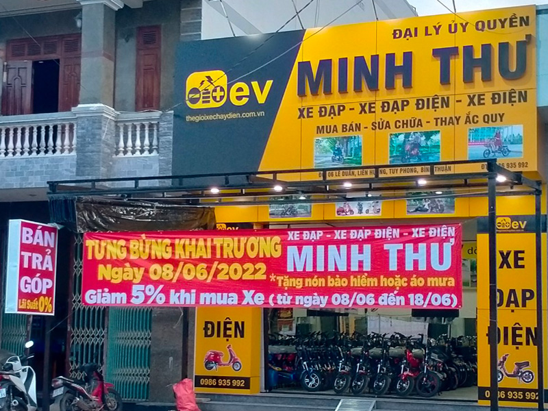 Lễ khai trương cửa hàng đại lý của Thế Giới Xe Chạy Điện tại Bình Thuận