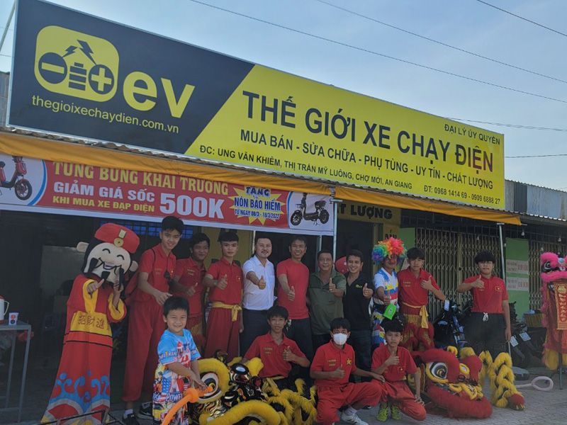 Lễ khai trương đại lý ủy quyền xe đạp điện, xe máy điện EV của TGXCĐ tại TT Mỹ Luông, H. Chợ Mới, An Giang
