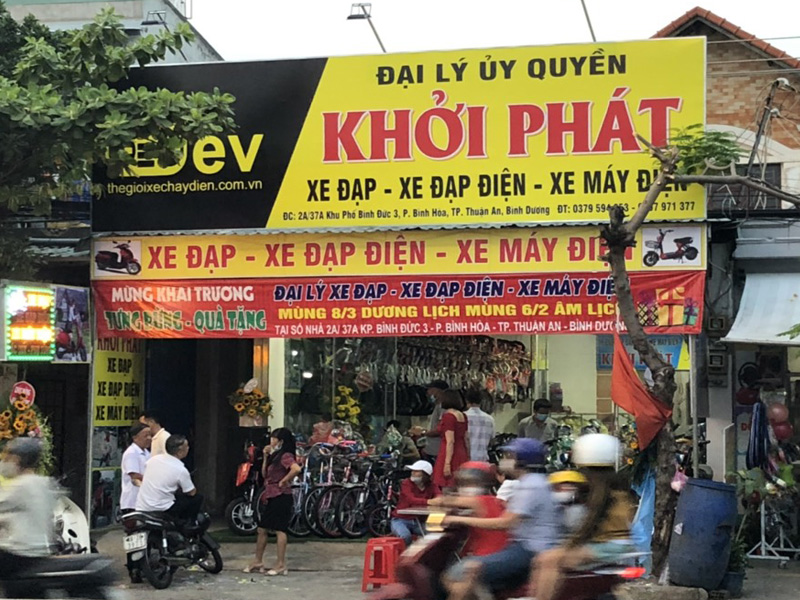 Mừng lễ khai trương đại lý ủy quyền xe điện Khởi Phát tại Thuận An, Bình Dương