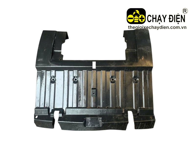Ốp nhựa đuôi ô tô điện Yamaha