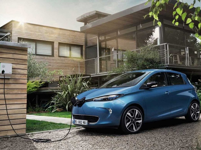 Renault nâng cấp xe điện Zoe để cạnh tranh thị phần