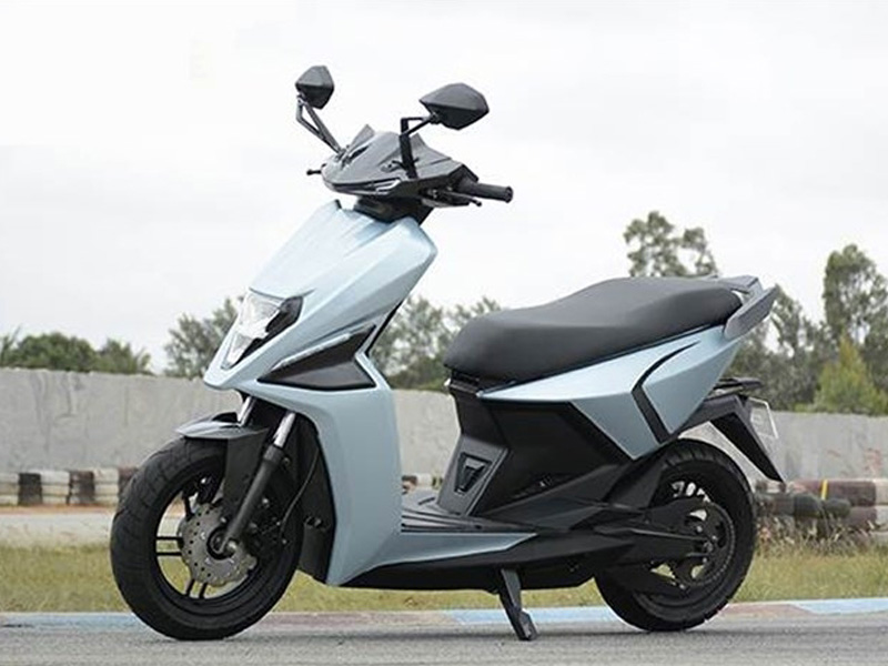Simple One siêu phẩm xe máy điện sạc 1 lần vượt hơn 300km