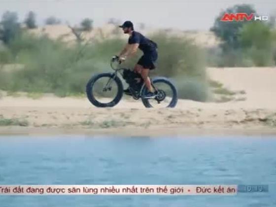Chinh phục sa mạc bằng xe đạp địa hình điện 