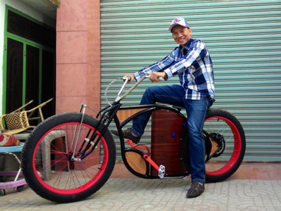 Độc đáo bộ đôi xe đạp điện tự chế tại Tây Ninh