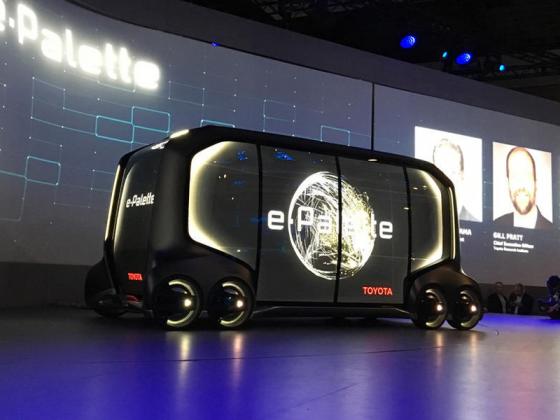 Khám phá xe điện tự lái Toyota e-Palette sẽ phục vụ riêng cho Olympic 2020