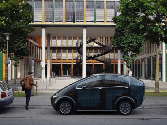 Ô tô điện sử dụng năng lượng mặt trời vừa được thử nghiệm tại Đức
