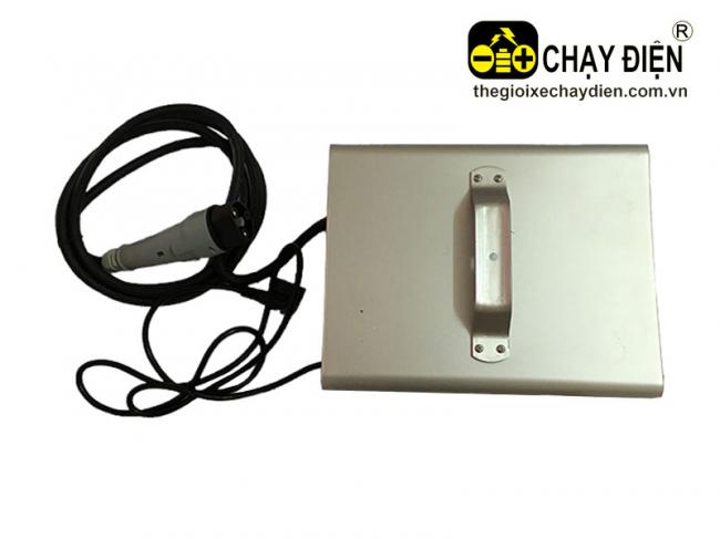 Sạc xe điện ZN 48v Bạc