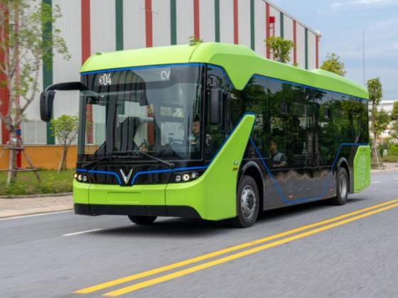Xe buýt điện VinBus chính thức chạy thử nghiệm tại Việt Nam