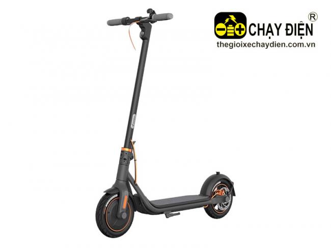 Xe điện Scooter Segway Ninebot F40 Đen mờ