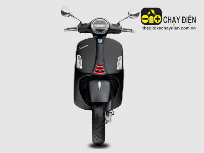 Xe máy Vespa GTS Super Sport 150 Đen bóng