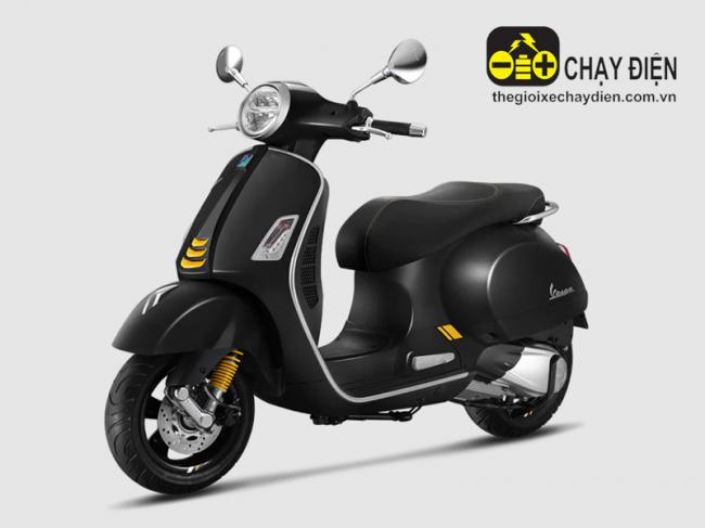 Xe máy Vespa GTS Super Tech 300 Đen bóng