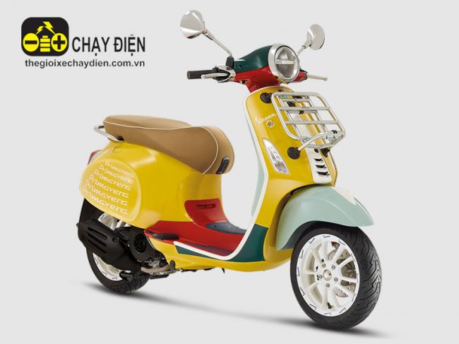 Xe máy Vespa Primavera Sean Wotherspoon 125 Vàng