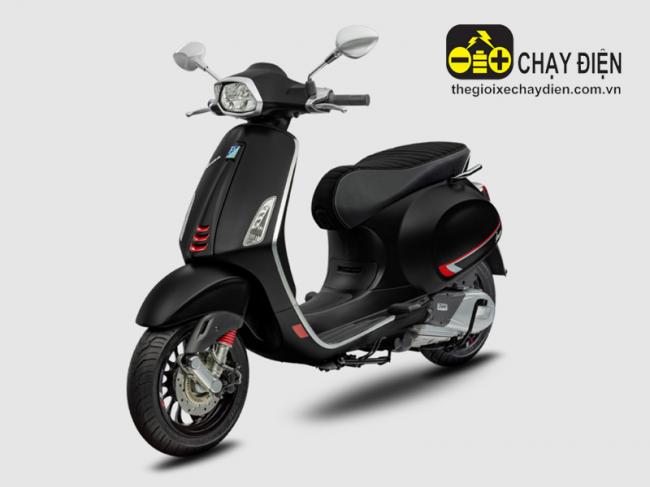 Xe máy Vespa Sprint S150 Đen bóng