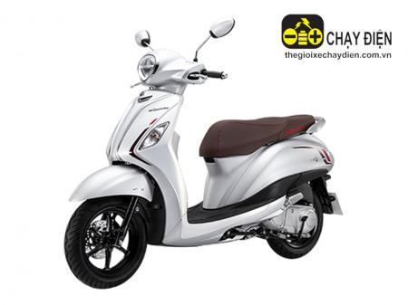 Xe máy Yamaha Grande Blue Core Hybrid phiên bản giới hạn