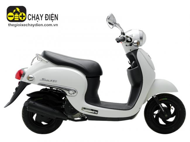 Xe tay ga 50cc Giorno Ally Smile Trắng