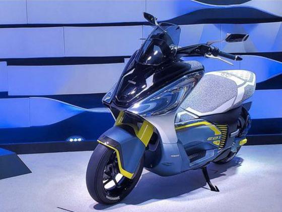 Yamaha phát triển xe tay ga điện E01 cạnh tranh với Honda PCX e:HEV