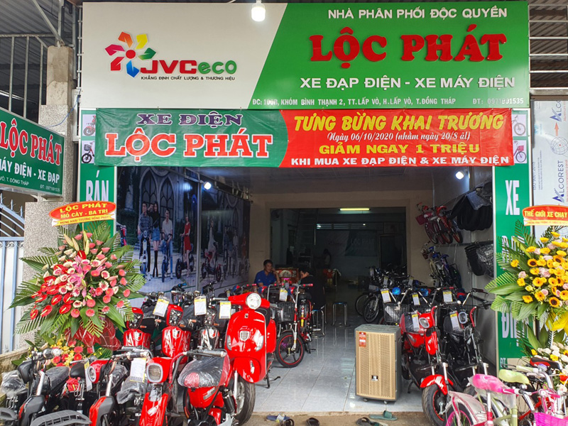 Tưng bừng khai trương Lộc Phát- nhà phân phối độc quyền xe điện JVC tại Đồng Tháp