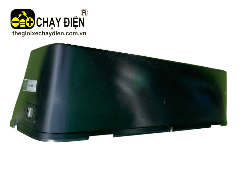 Vỏ nhựa giữa xe Yamaha