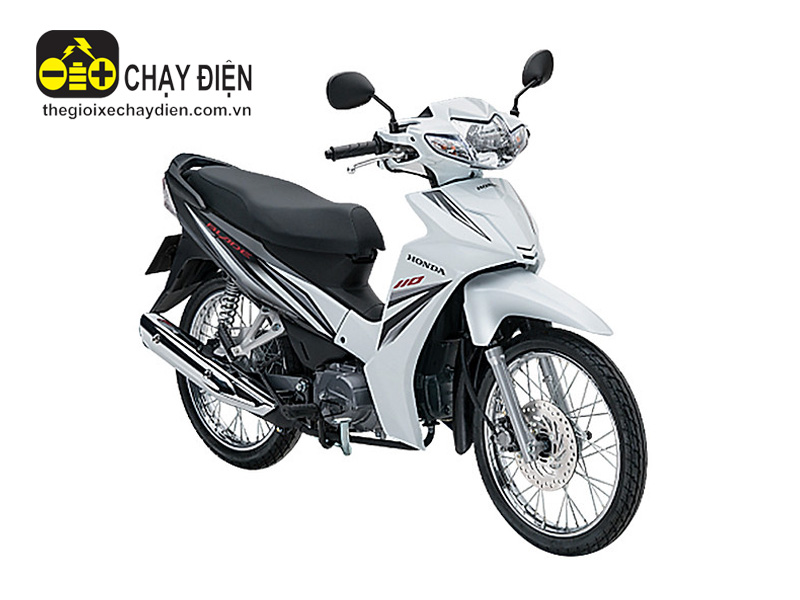 Xe máy Honda Blade 110 phanh đĩa, vành nan hoa