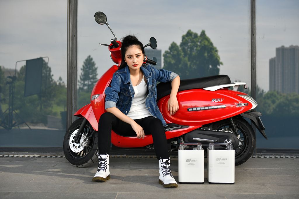 Pin Lithium – ion là điểm mạnh của MBI V Pin Lithium – ion là điểm mạnh của MBI V