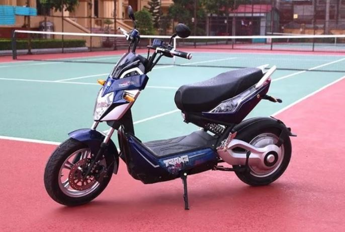 Xe Pega X Men được trang bị hệ thống đèn đầy đủ giúp đảm bảo an toàn cho người sử dụng