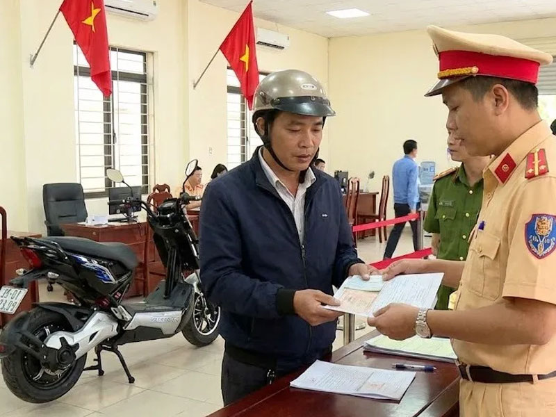 Mức phạt khi sử dụng xe máy điện không đăng ký biển số Mức phạt khi sử dụng xe máy điện không đăng ký biển số
