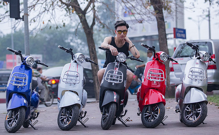 Người mẫu xe đạp điện 7