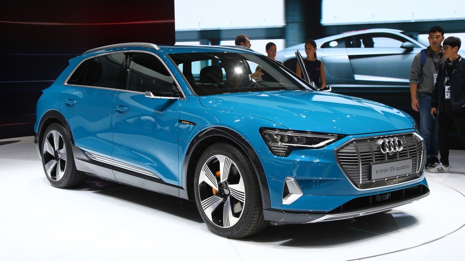 Audi e–tron sẽ ra mắt thị trường ASEAN trong đó có Việt Nam Audi e–tron sẽ ra mắt thị trường ASEAN trong đó có Việt Nam