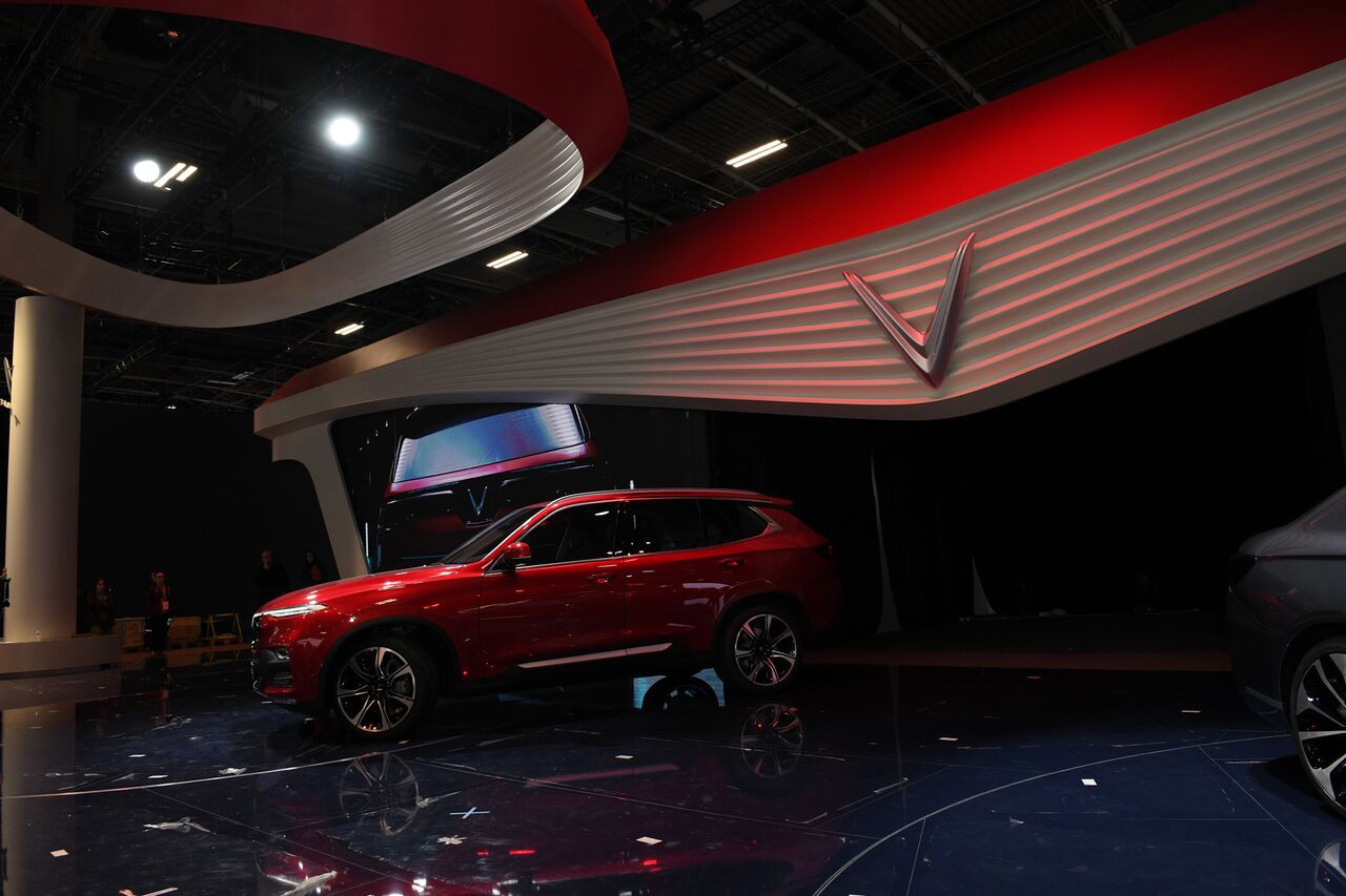 Chính phủ cần có phương án kích cầu xe điện