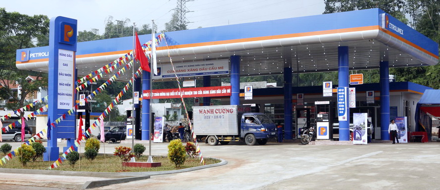 Trạm sạc xe điện của VinFast còn đươc đặt tại các điểm bán lẻ xăng dầu Trạm sạc xe điện của VinFast còn đươc đặt tại các điểm bán lẻ xăng dầu