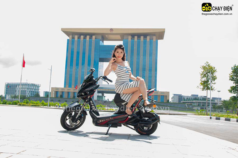 DK Aima Jeek – bạn đồng hành của giới trẻ trên mọi nẻo đường DK Aima Jeek – bạn đồng hành của giới trẻ trên mọi nẻo đường