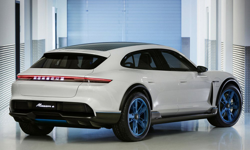 Porsche Mission E Cross Turismo concept (Credit: Porsche )