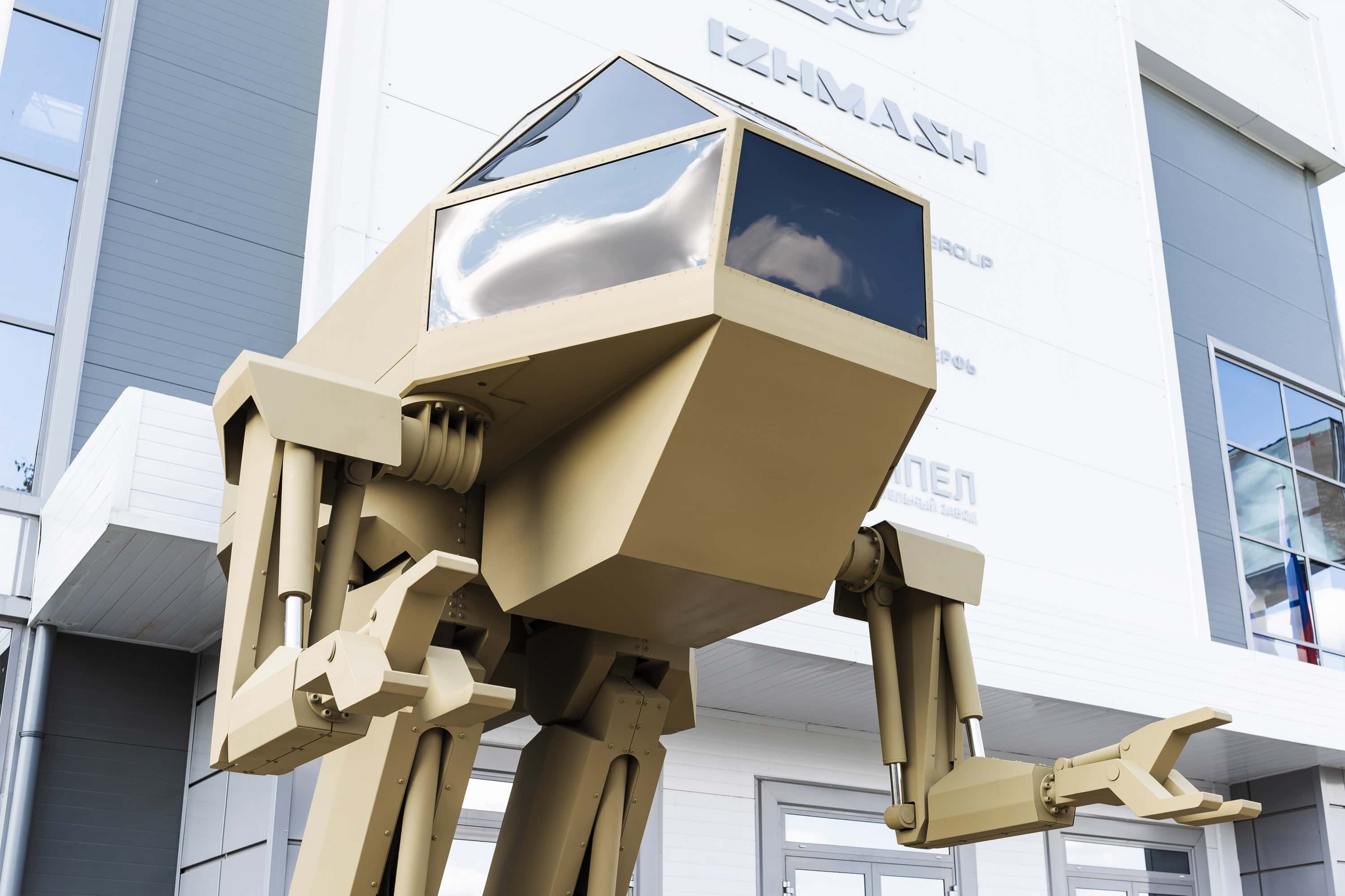 Robot được sản xuất bởi Kalashnikov Robot được sản xuất bởi Kalashnikov