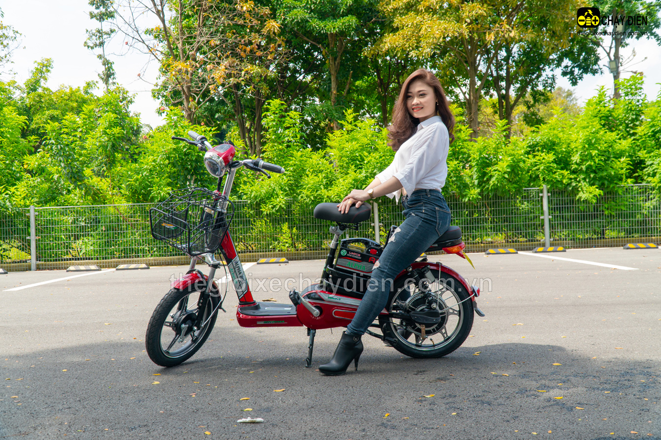 Alpha A1 - hiện tượng mới cho xu hướng xe đạp điện hiện nay Alpha A1 - hiện tượng mới cho xu hướng xe đạp điện hiện nay