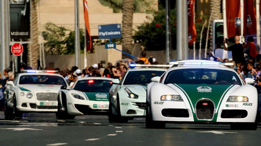 Hầu hết xe của cảnh sát tại Dubai đều sử dụng điện Hầu hết xe của cảnh sát tại Dubai đều sử dụng điện