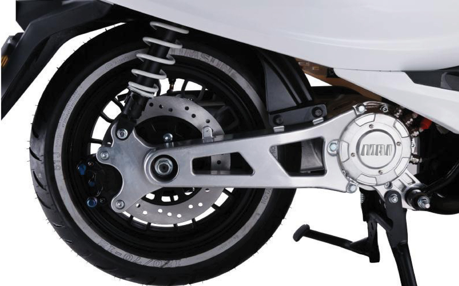 Các dòng xe hợp tác cũng MBI được tích hợp công nghệ động cơ hoàn toàn mới Các dòng xe hợp tác cũng MBI được tích hợp công nghệ động cơ hoàn toàn mới