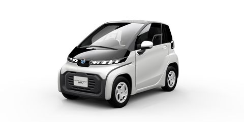 Chiếc xe khá nhỏ nhắn với hai chỗ ngồi và phù hợp với các đô thị Chiếc xe khá nhỏ nhắn với hai chỗ ngồi và phù hợp với các đô thị