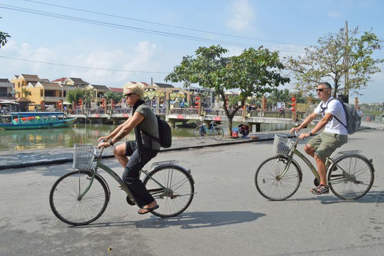 TP Hội An hướng đến mục tiêu xây dựng thành phố của xe đạp và xe điện TP Hội An hướng đến mục tiêu xây dựng thành phố của xe đạp và xe điện