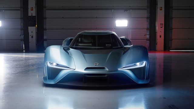 NIO EP9 có thể di chuyển được quãng đường 427 km cho 1 lần sạc NIO EP9 có thể di chuyển được quãng đường 427 km cho 1 lần sạc