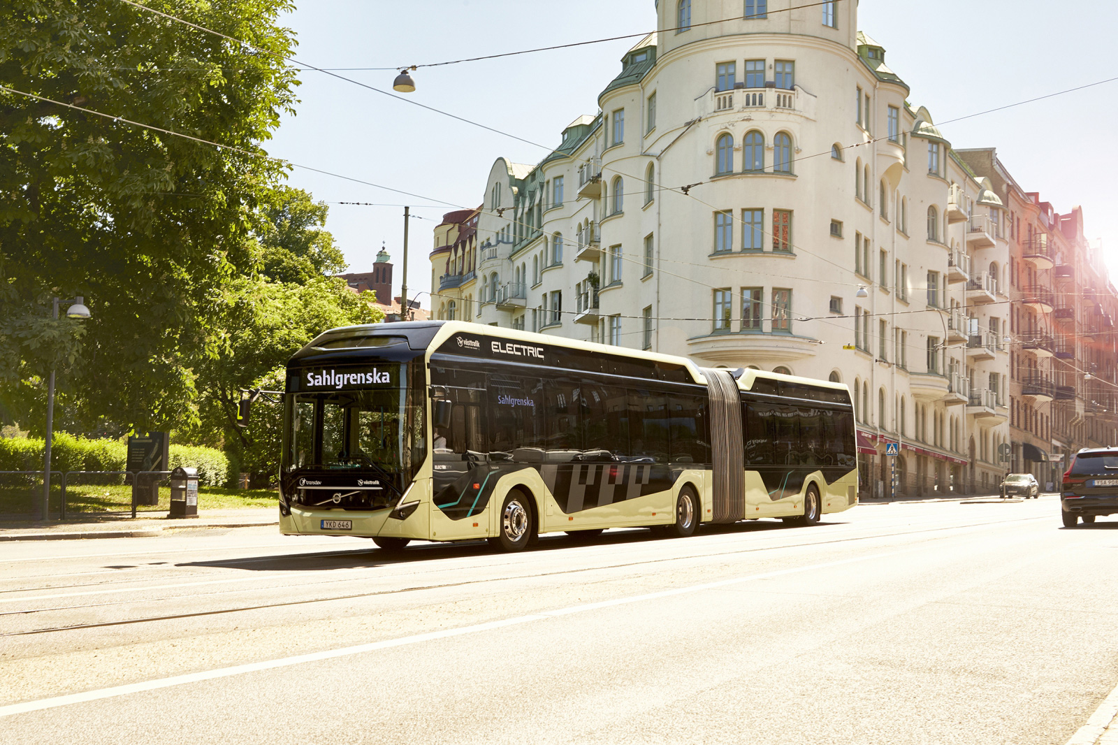 Xe buýt điện có khớp nối chứa 150 hành khách của Volvo Xe buýt điện có khớp nối chứa 150 hành khách của Volvo