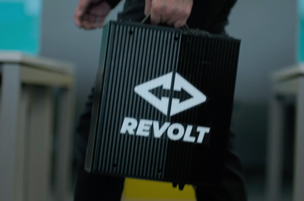 Pin xe của Revolt Pin xe của Revolt