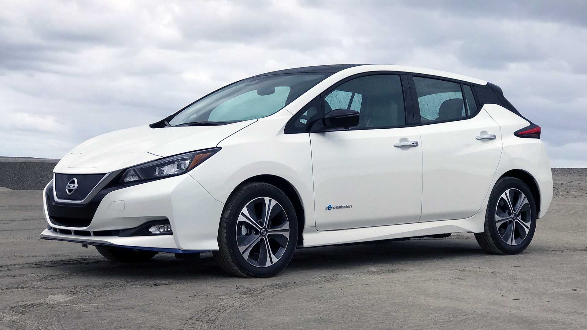 “Chiếc lá” của Nissan