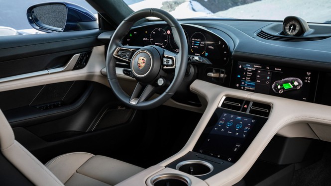 Khoang cabin của Porsche Taycan Khoang cabin của Porsche Taycan