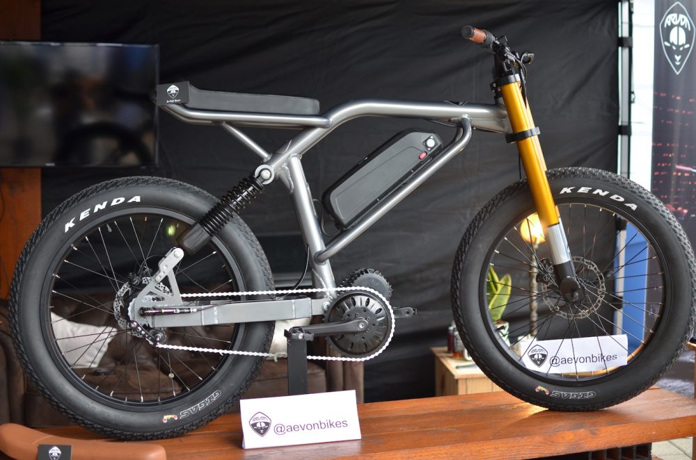 Aevon Le Cafe Racer được trang bị một số thành phần khá đẹp Aevon Le Cafe Racer được trang bị một số thành phần khá đẹp