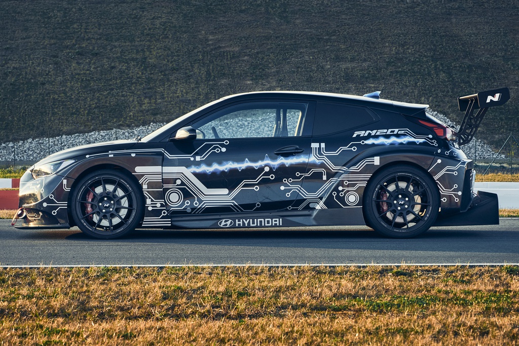 Xe điện RM20e có khả năng tăng tốc 0-100 km/h trong 3 giây