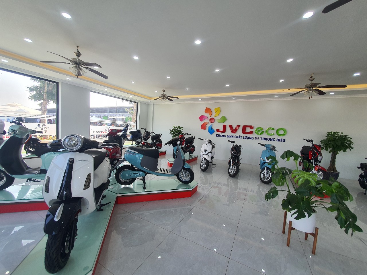 JVC đặt ra định hướng: không ngừng nâng cao chất lượng của sản phẩm