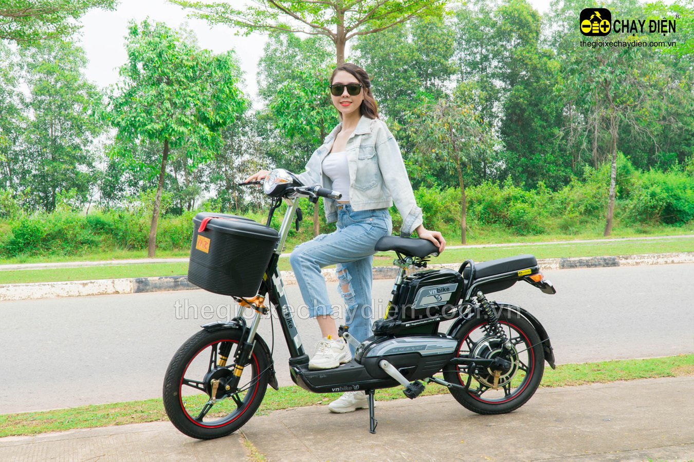 Xe đạp điện Vnbike V3 được tích hợp chìa khoá thông minh giúp bảo vệ xe từ xa